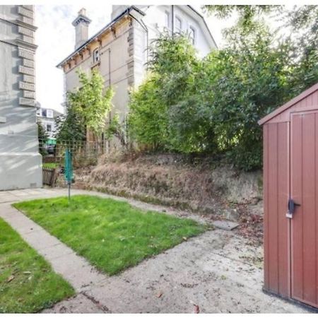 Central 2 Bedroom Garden Flat With Free Parking 로열턴브리지웰즈 외부 사진